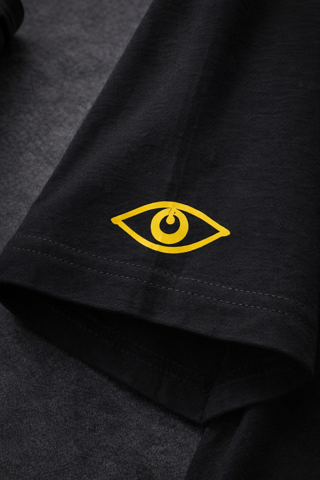 HYPER VISION 👁️
DROP 01 – VISION OVER LIMITS (BLACK EDITION)